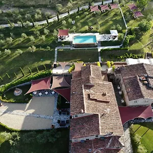 https://villa-volpi.it-tuscanyhotel.com