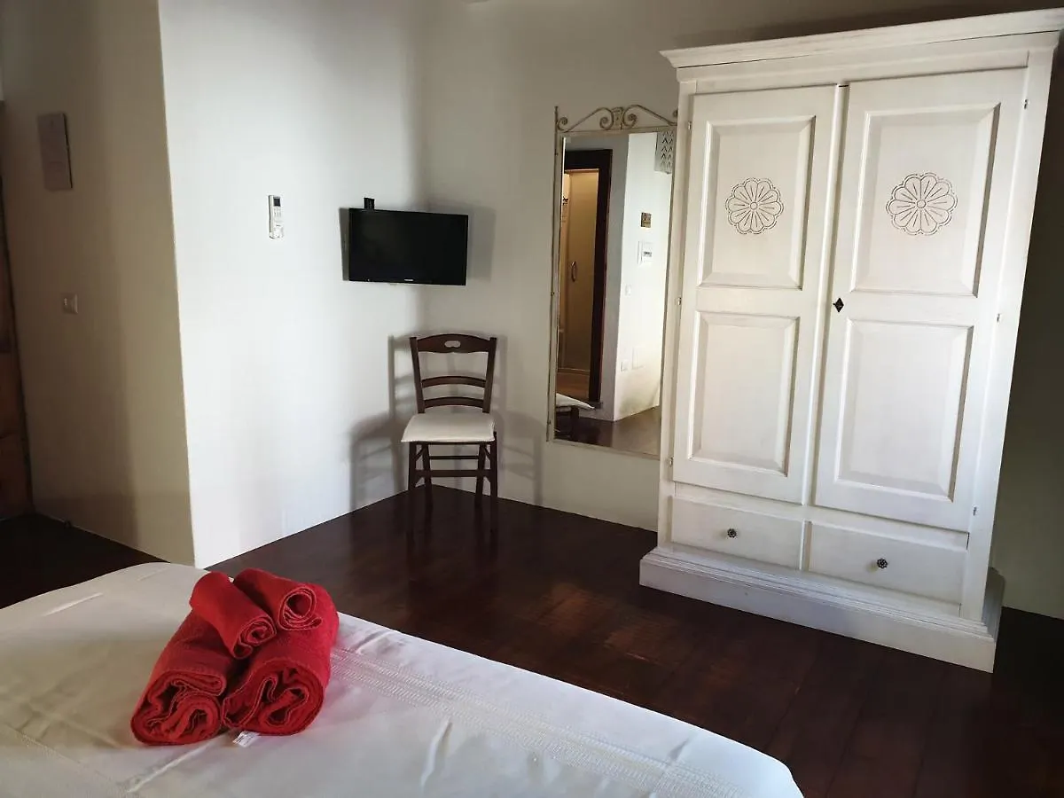 The Templars Guesthouse Santu Lussurgiu