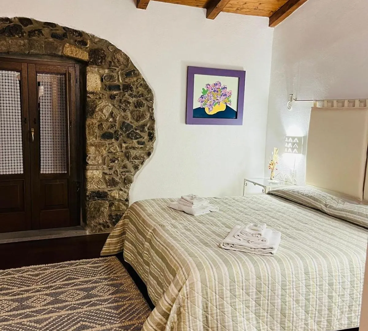 Bed & Breakfast The Templars Guesthouse Santu Lussurgiu Italy